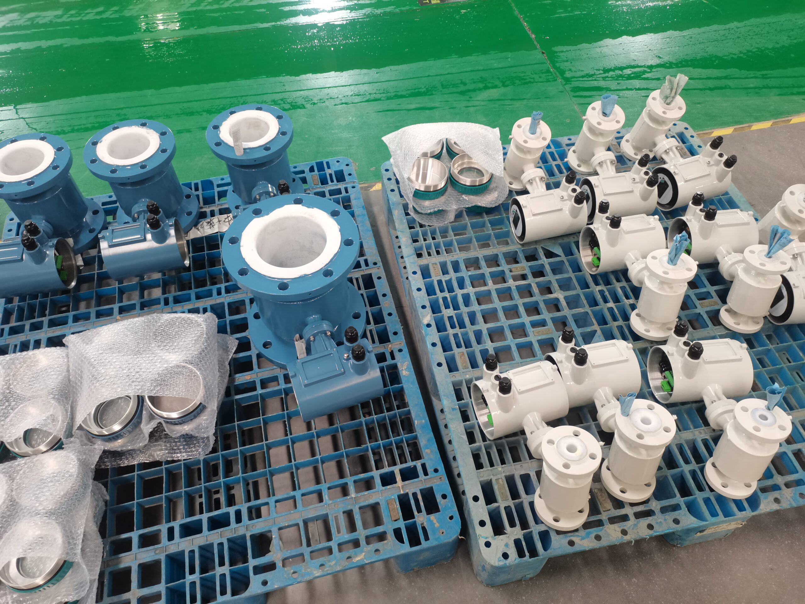 Hydrochloric Acid OLED LCD Water Pump Liquid Stainless Steel Electromagnetic Flow Meter