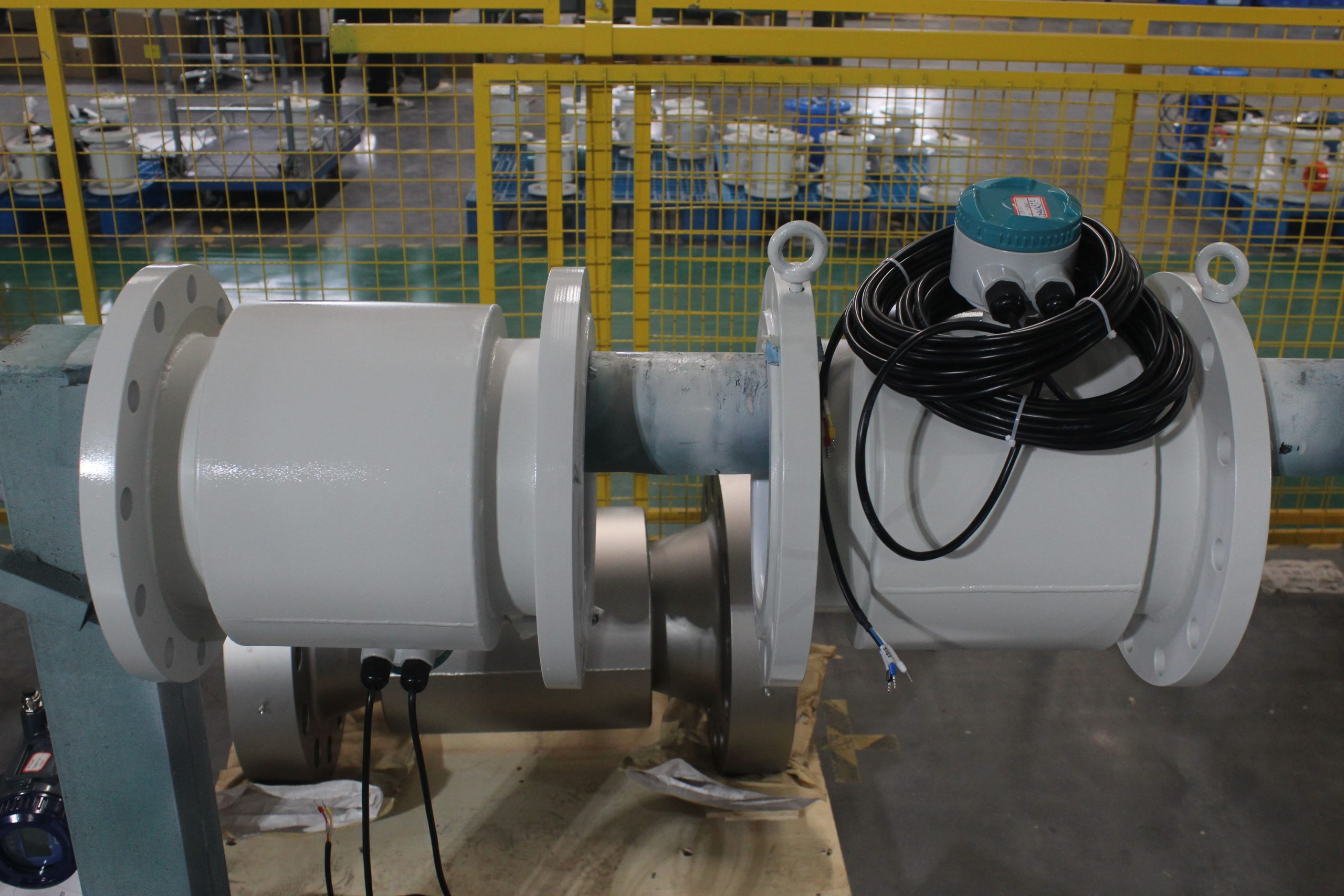 Different occasions should choose different electromagnetic flowmeters