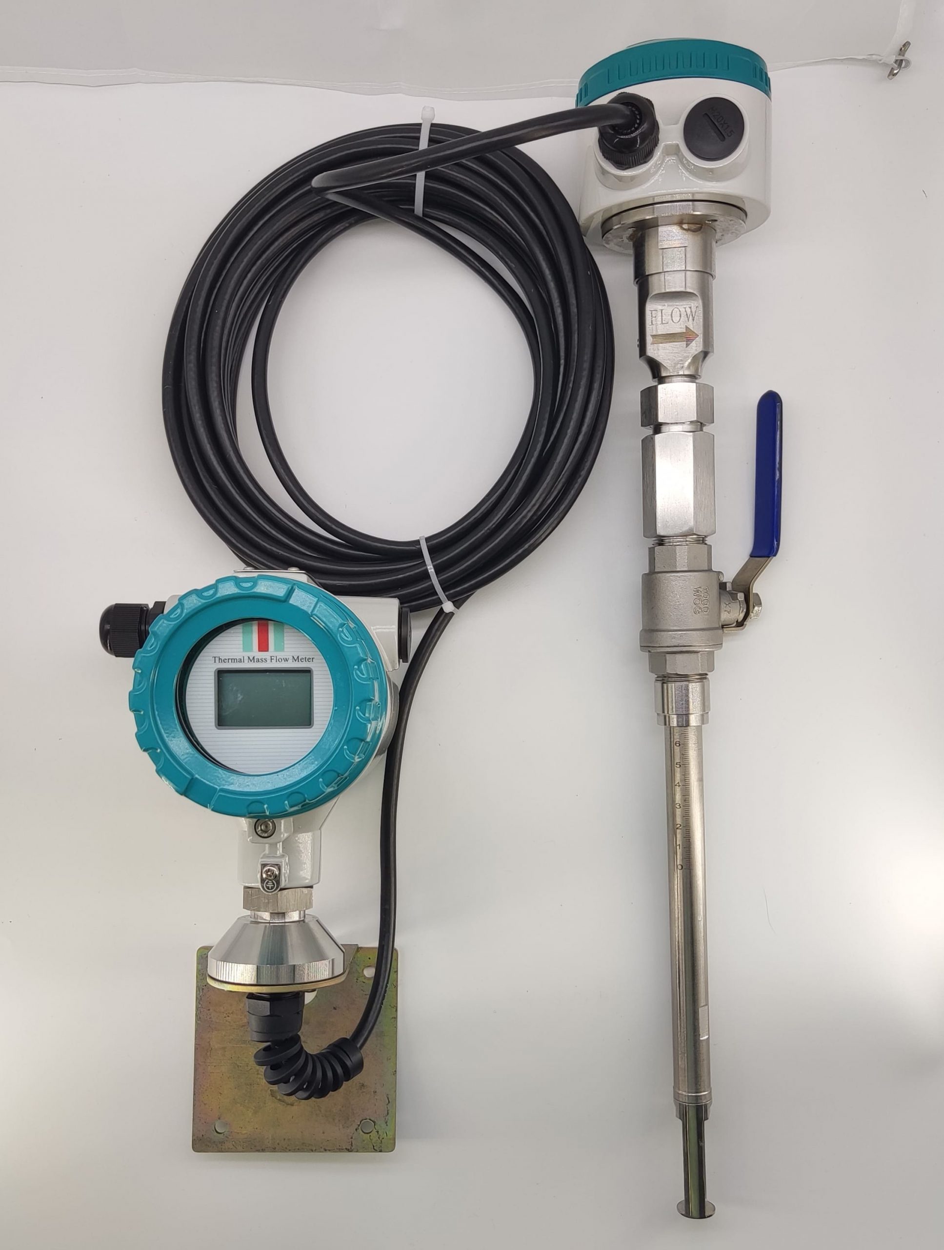 What are the advantages and precautions of the thermal gas mass flowmeter